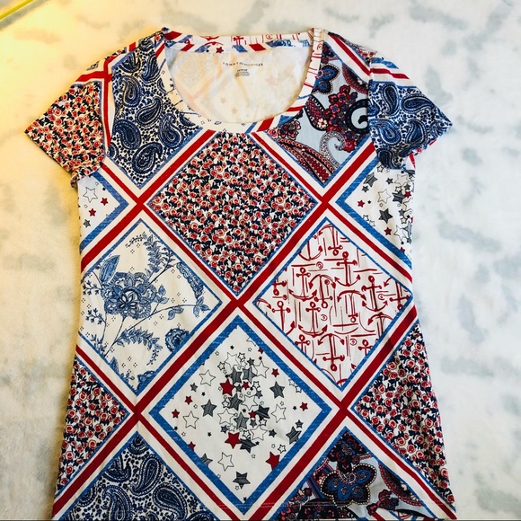 Tommy Hilfiger:❤️🤍💙Patriotic T-Shirt Size:(XSP) - Picture 4 of 8